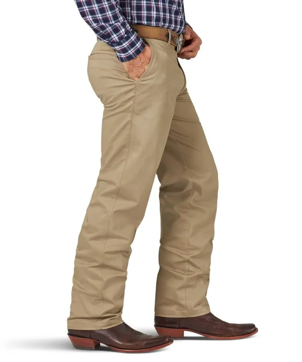 Wrangler Men's Khaki Flat Front Relaxed Fit Wrinkle Resistant Casual Pants