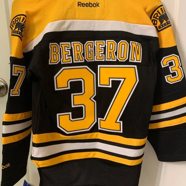 Reebok Patrice Bergeron Boston Bruins Youth Premier Jersey - Black