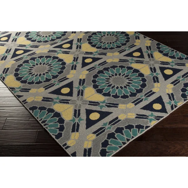 Hand-Knotted Catalina Medallion Pattern Wool Area Rug (5' x 8') Silver
