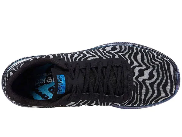 Skechers Women's GOrun Razor 3 Cloak Hyper Running Shoes - Black/Blue, 8.5