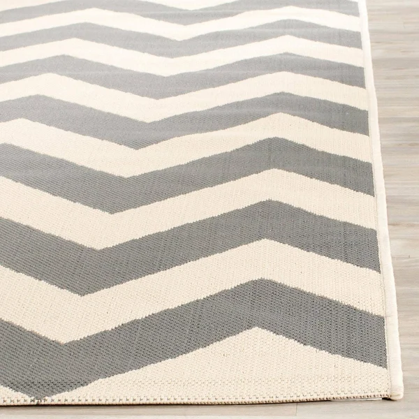 Safavieh Courtyard Rug - 5&-3x22 x 5&-3x22 Square - Grey, Beige