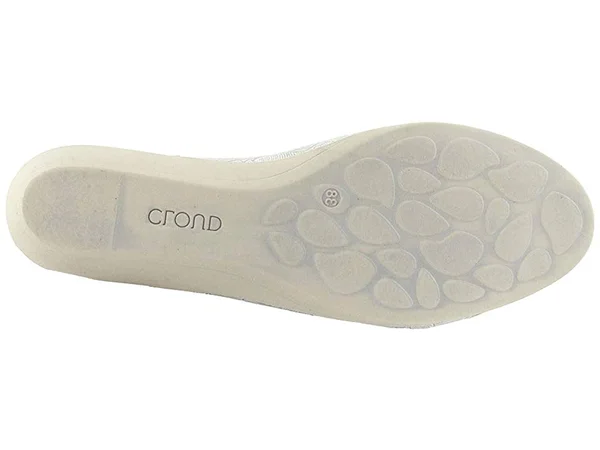 Women's Cloud &Caliber& Peep Toe Leather Sandal - Size 9.5-10US - White