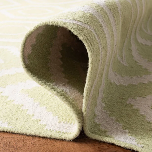 Safavieh DHU556A Dhurries Area Rug - Green, Ivory: 6-ft x 9-ft