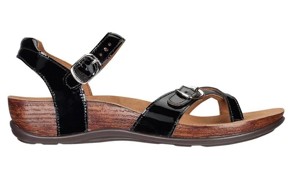 SAS Women's Pampa, Black Patent Size: 8 M