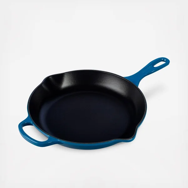 Le Creuset Signature Cast-Iron Skillet, 10.25