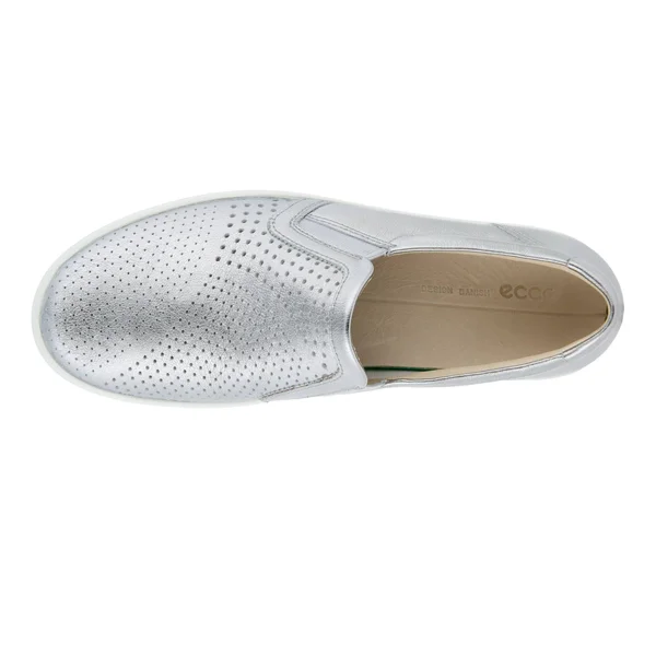 Ecco Women's Soft 7 Perforated Slip-On Loafer