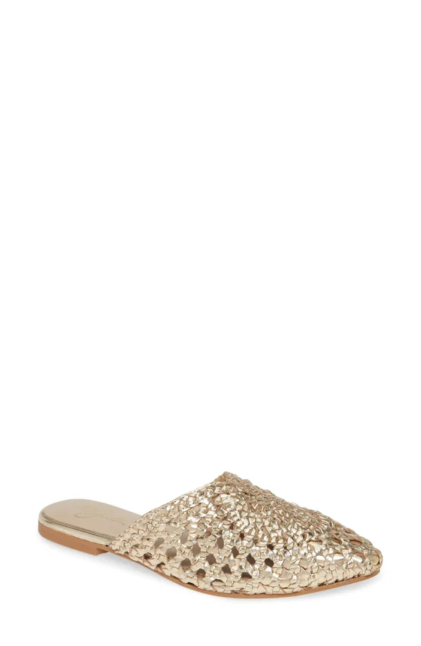 Chinese Laundry Women's Charmed Leather Mule Gold 6.0
