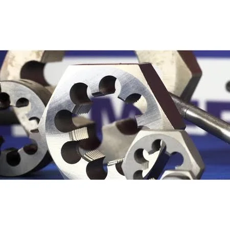 Qualtech Dwtsh2-1/2-8 2-1/2 inch-8 Carbon Steel Hex Die 8 Pitch
