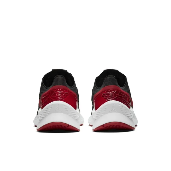 Jordan Air Zoom 85 Runner &Bred& 7.5