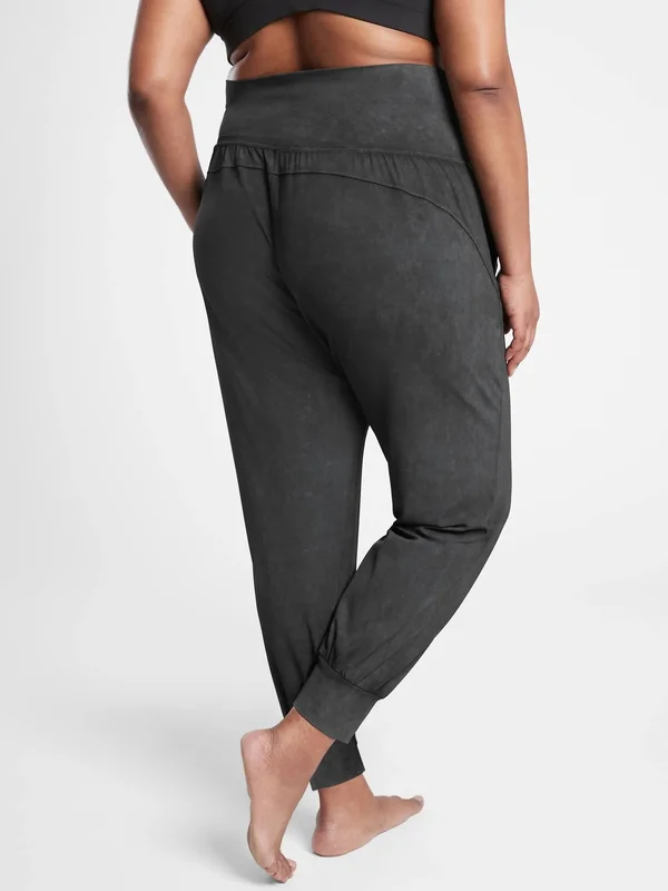 Athleta Women's Salutation Garment Dye Jogger Black Size XL