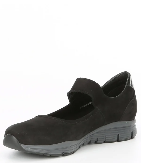 Women's Mephisto Yelina Perf Mary Jane, Size: 7, Black