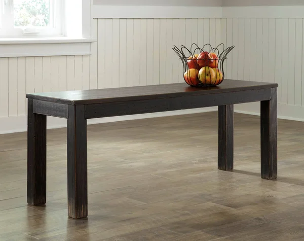Ashley Furniture Gavelston Rectangular Dining Room Table - D532-25
