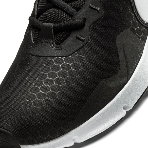 Nike Legend Essential 2 Men's Training Shoes - Size: 8, Black