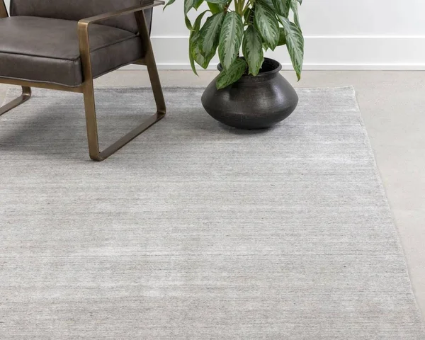 Sunpan Alaska Hand-Loomed Rug, Grey, Ivory, 5' x 8'