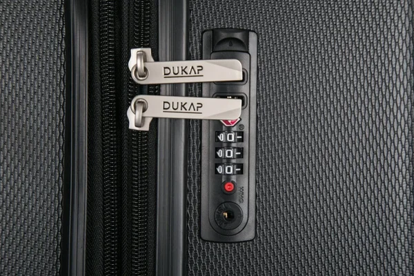 DUKAP Crypto 32& Lightweight Hardside Spinner Luggage, Black