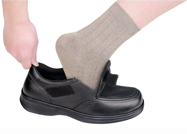 Orthofeet Men's Carnegie - Size: 11, Black Leather