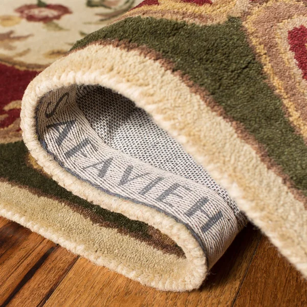 Safavieh 4& x 6& Classic CL234A Rust - Green Rug