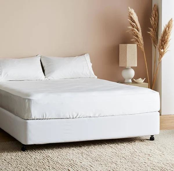 Ettitude Signature Sateen Fitted Sheet - Starlight Blue Stripes