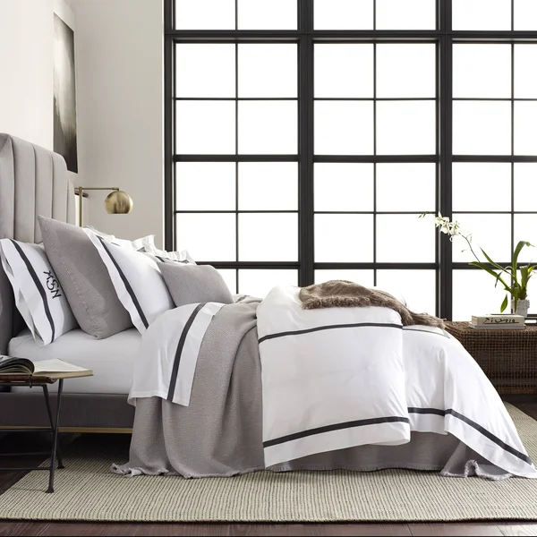 Matouk Lowell - Full/Queen Duvet Cover, Charcoal