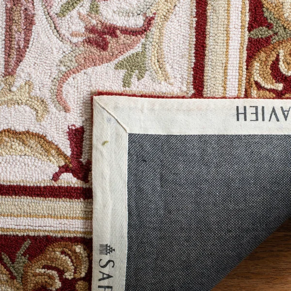 Safavieh Chelsea HK72A Ivory - Burgundy Rug 4&6x22 x 6&6x22 Oval