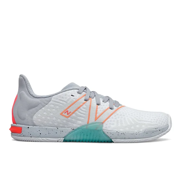New Balance Women's Minimus TR - White/Grey (Size 10.5)