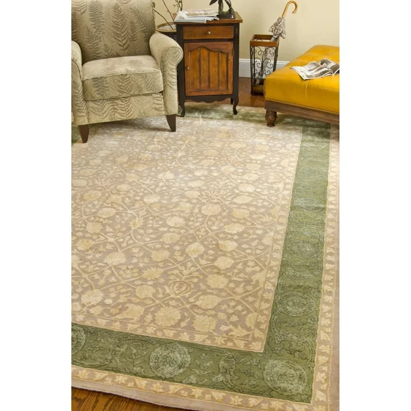 Safavieh Area RUG: Silk Road Ivory & Sage 6& x 9&