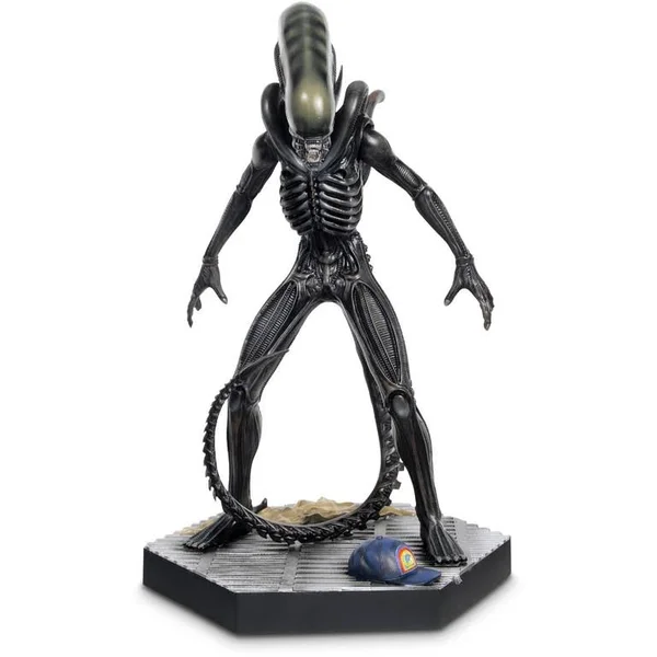 Alien & Predator Mega Xenomorph