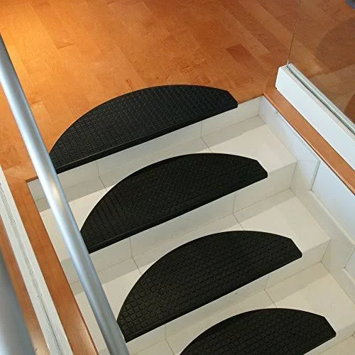 Rubber-Cal Block-Grip Non-Slip Rubber Tread Stair Mats (6 Pack) - Black
