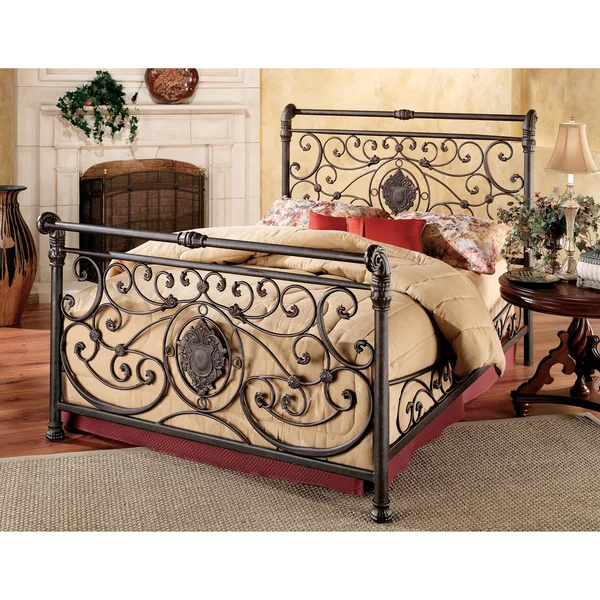 Gracewood Hollow Zine Brown-Finished Bed Set (Queen - Antique Brown)