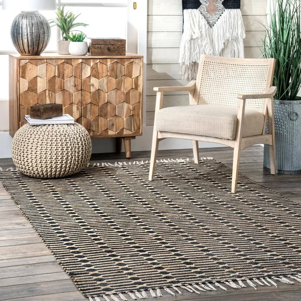 nuLOOM Lavena Printed Winged Trellis Area Rug, Black, 4x6 ft