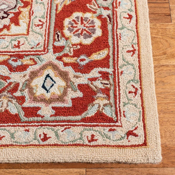 Safavieh Chelsea HK751C 2&6x22 x 10&0x22 Runner Ivory - Red Area Rug