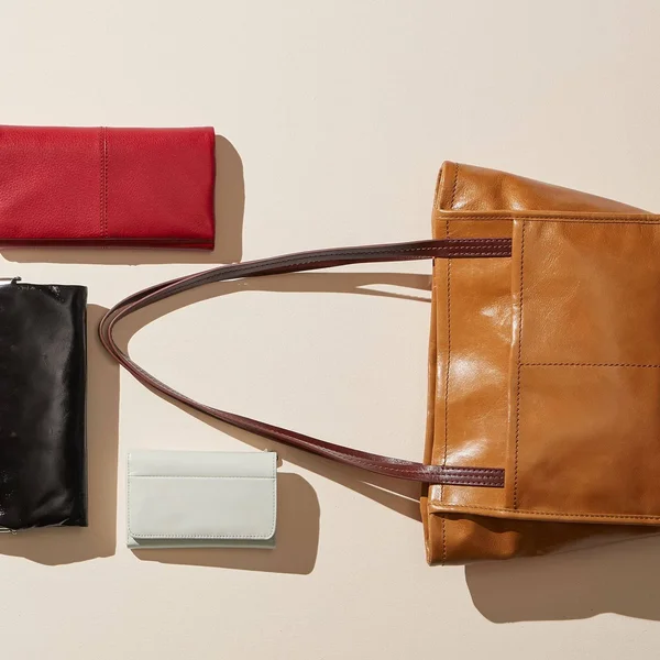Hobo Chance Handbags Latte : One Size