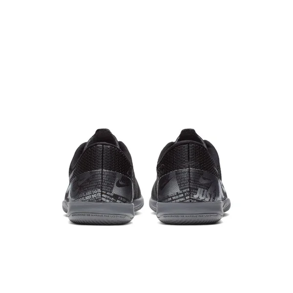 Nike Kids Mercurial Vapor 13 Academy Indoor Soccer Shoes