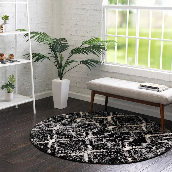 Rugs.com Tucson Collection Rug 3 ft Round Black Low Rug Perfect for Kitchens, Dining Rooms, Size: 3& x 3&