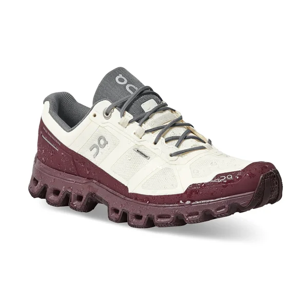 on Cloudventure Waterproof Women's Running Shoes Size 8 in White/Dawn