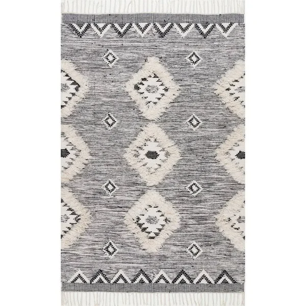 nuLOOM Savannah Moroccan Fringe Light Gray 6 ft. x 9 ft. Area Rug
