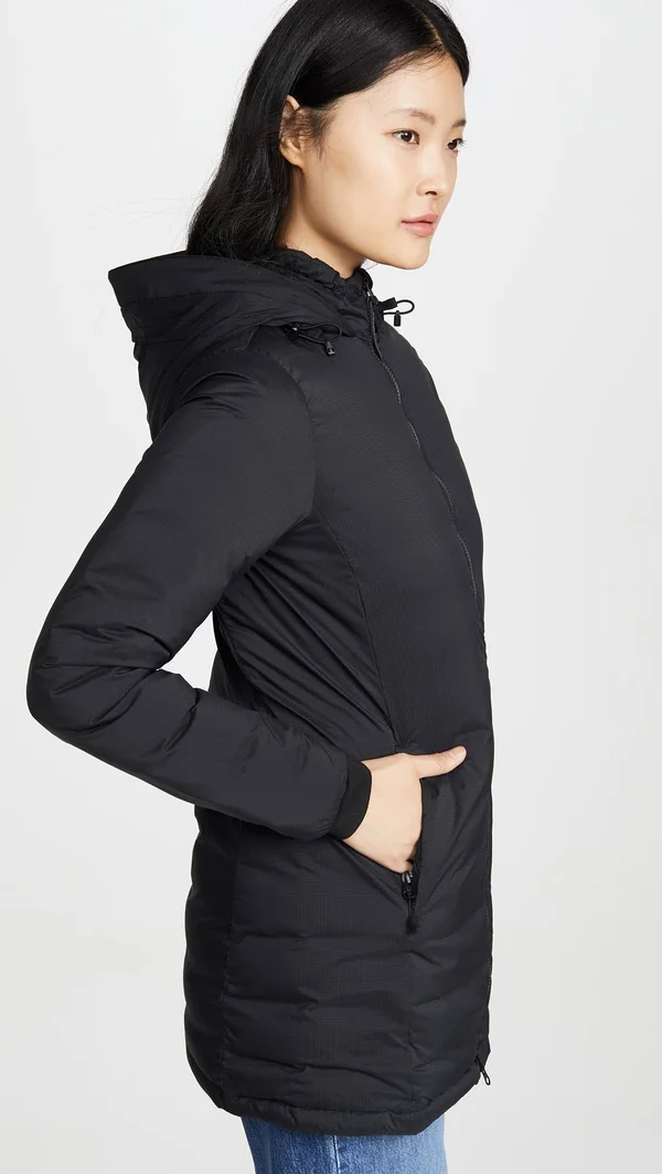 Canada Goose Women's Camp Hooded Jacket Matte Finish, Black, 2XS